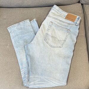 American Eagle Outfitters Men's Light Blue Athletic Skinny Jeans 36x32